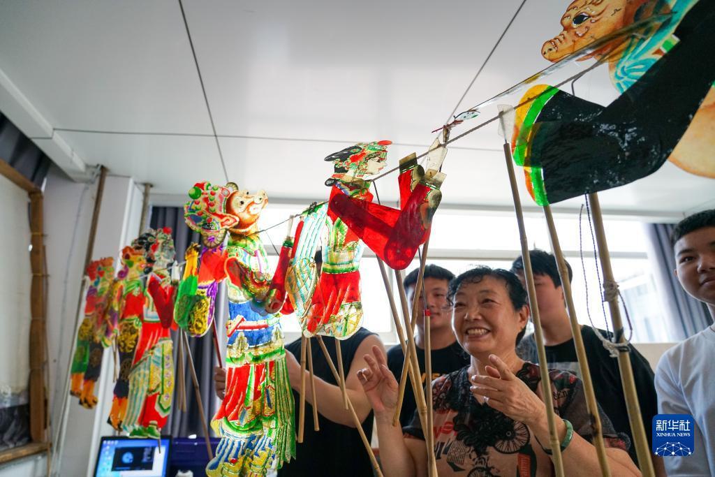 凤凰游戏商城下载